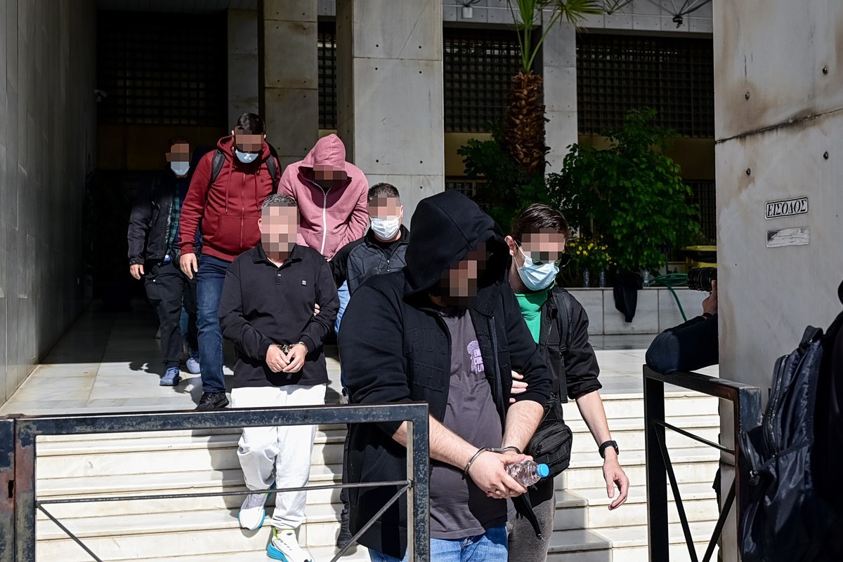 Νέοι διάλογοι για καταστήματα της Pizza Fan που δεν χρησιμοποιούσαν το λογισμικό